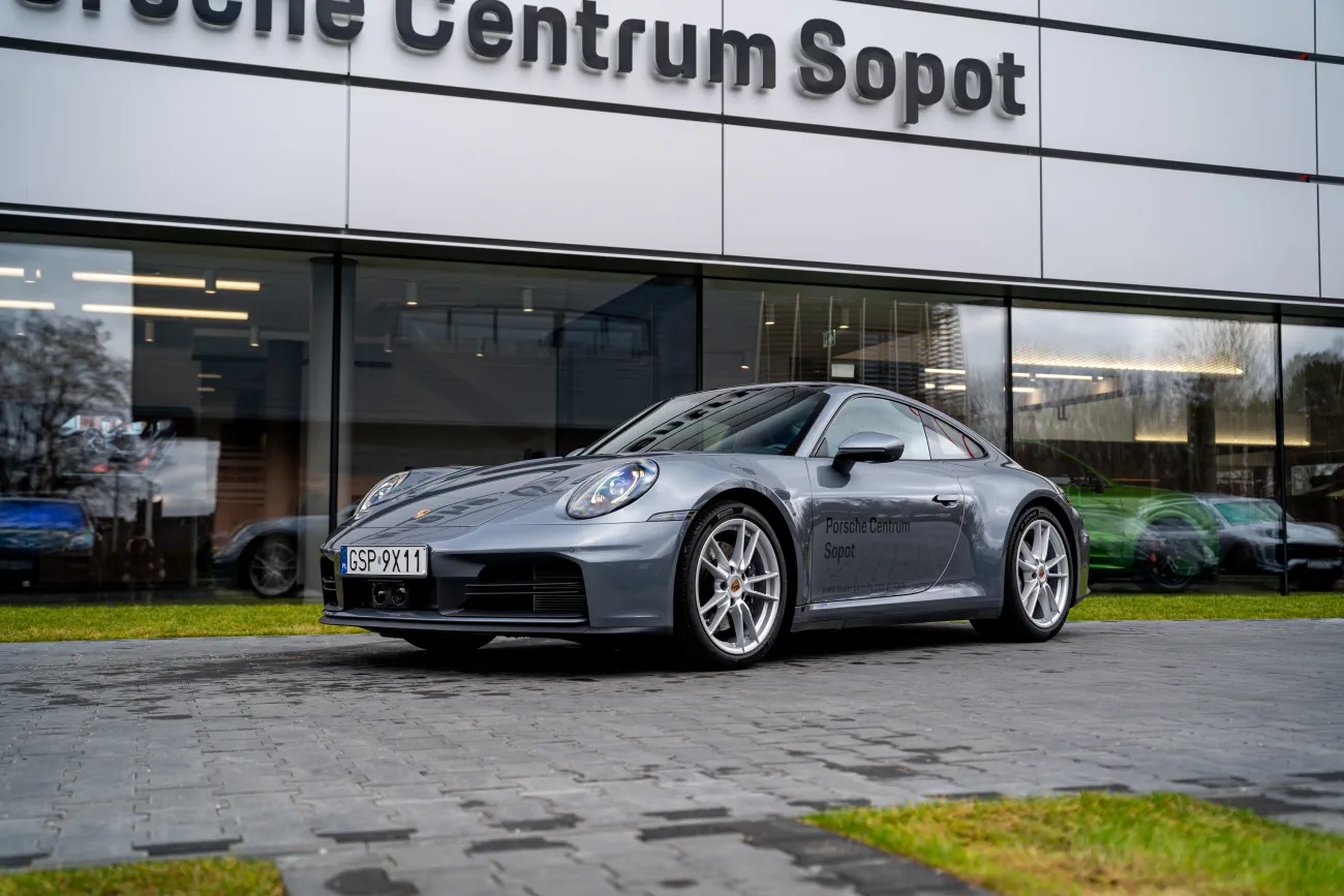 Porsche 911 Carrera szara DEMO Porsche Centrum Sopot 03849