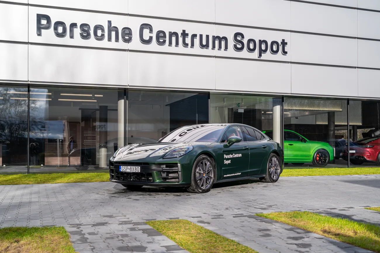 Porsche Panamera 4 zielone DEMO Porsche Centrum Sopot 03753